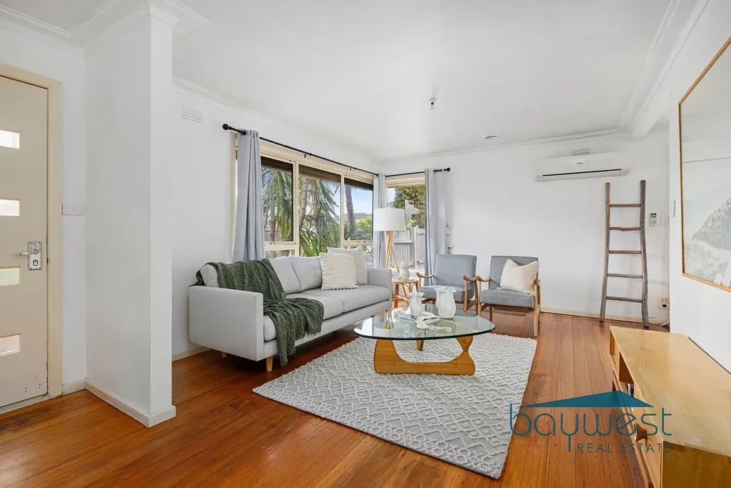 Tyabb 3房 舒适、便利且地处中心 Comfortable, Convenient & Centrally Positioned