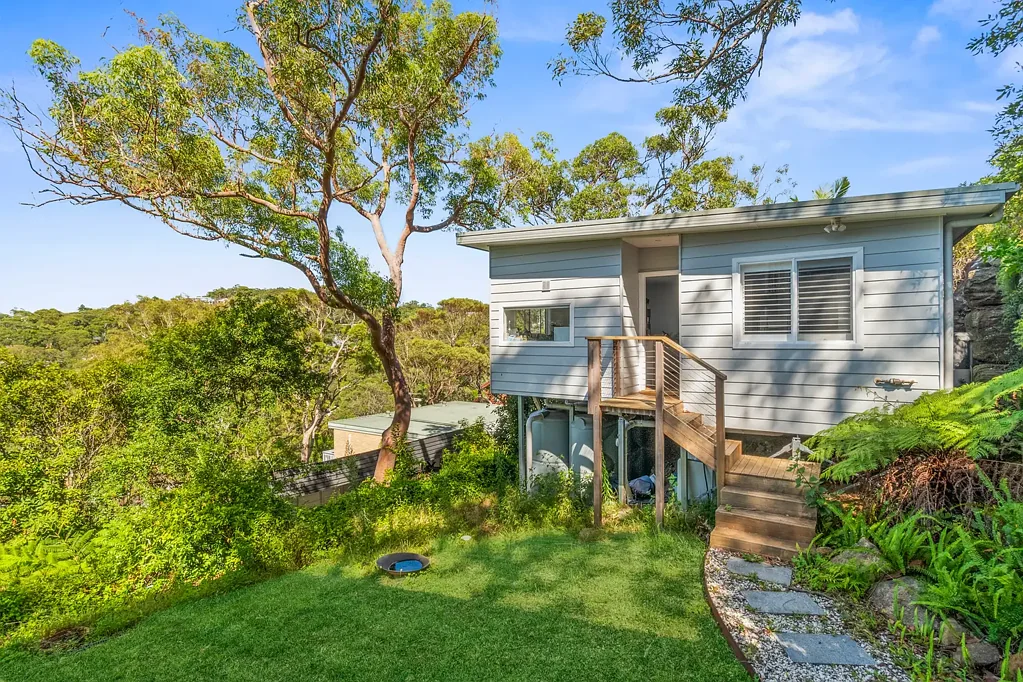 18 Amelia Place, North Narrabeen, NSW 2101