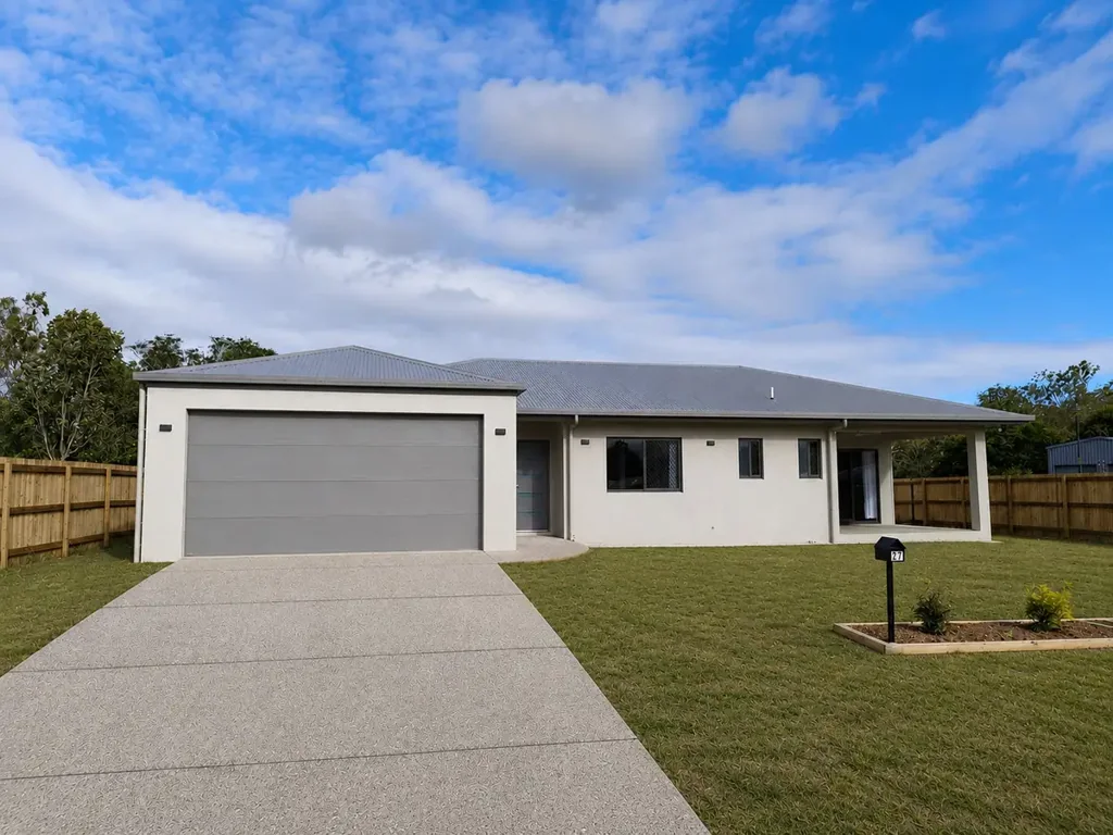 Mareeba 3कमरा Brand New Home in Sought-After Kenneally Estate