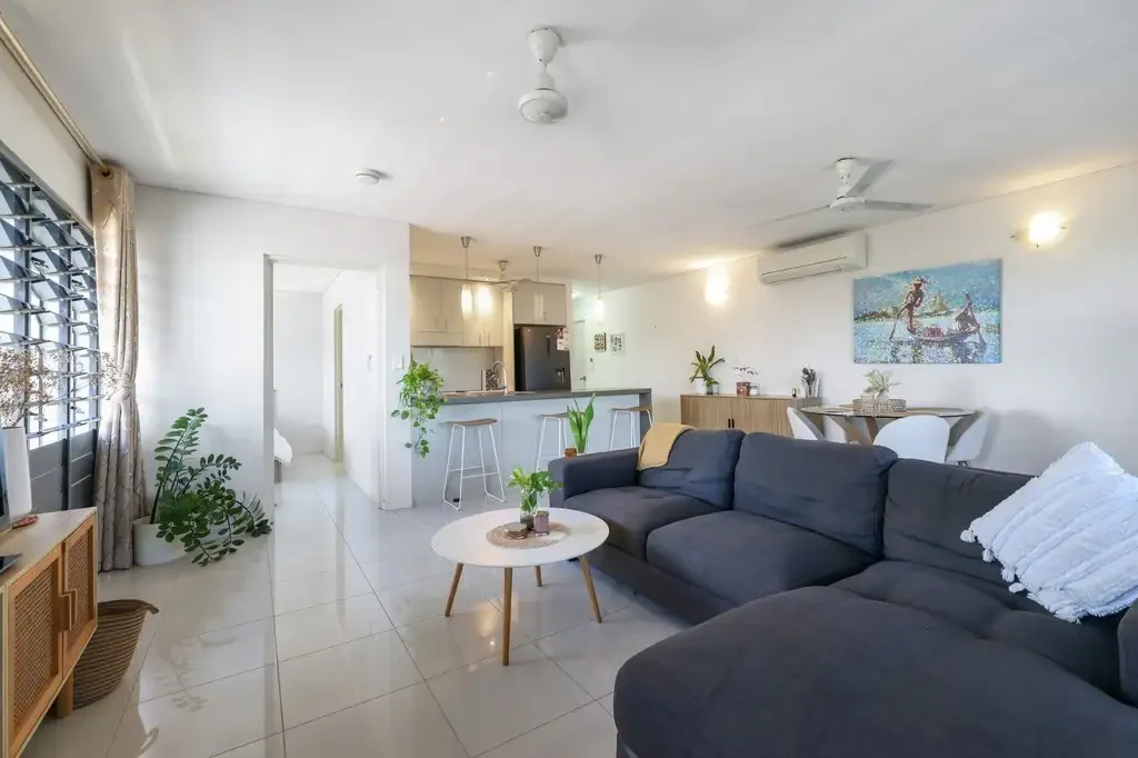 Stuart Park 2Kwarto SPACIOUS CITY-FRINGE APARTMENT WITH LARGE BALCONY & POOL ACCESS
