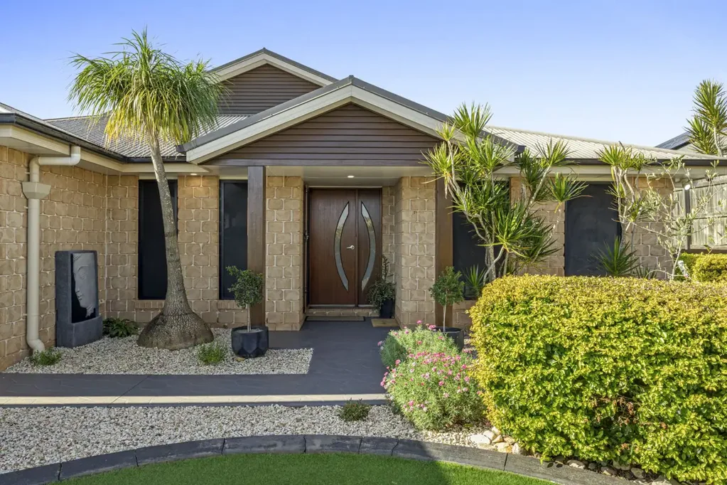 7 Smythe Drive, Highfields, QLD 4352