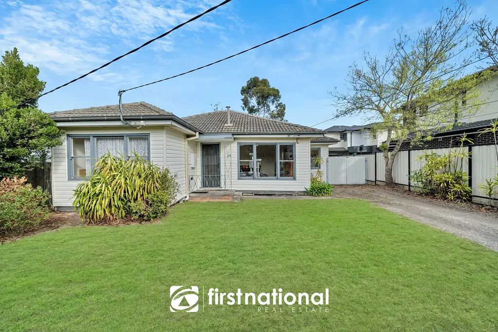 Dandenong North 3chambre Charming Family Home in Prime Dandenong North Location!