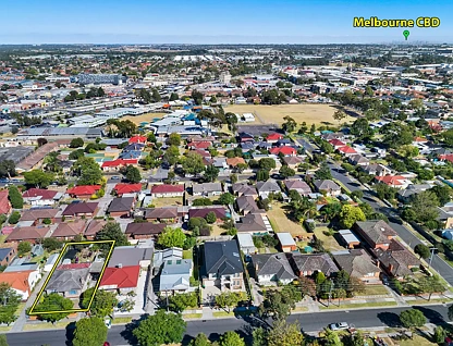 4 Merton Street, Springvale, VIC 3171, 3 Kuwarto, 1 Banyo, House