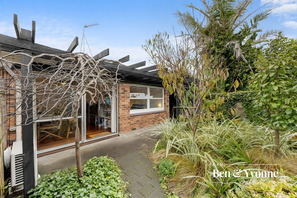 Mount Wellington 1房  Charming 1 bed with Private Garden