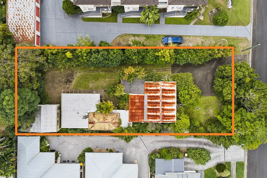 Bomaderry 1ห้องนอน PRIME DEVELOPMENT OPPORTUNITY