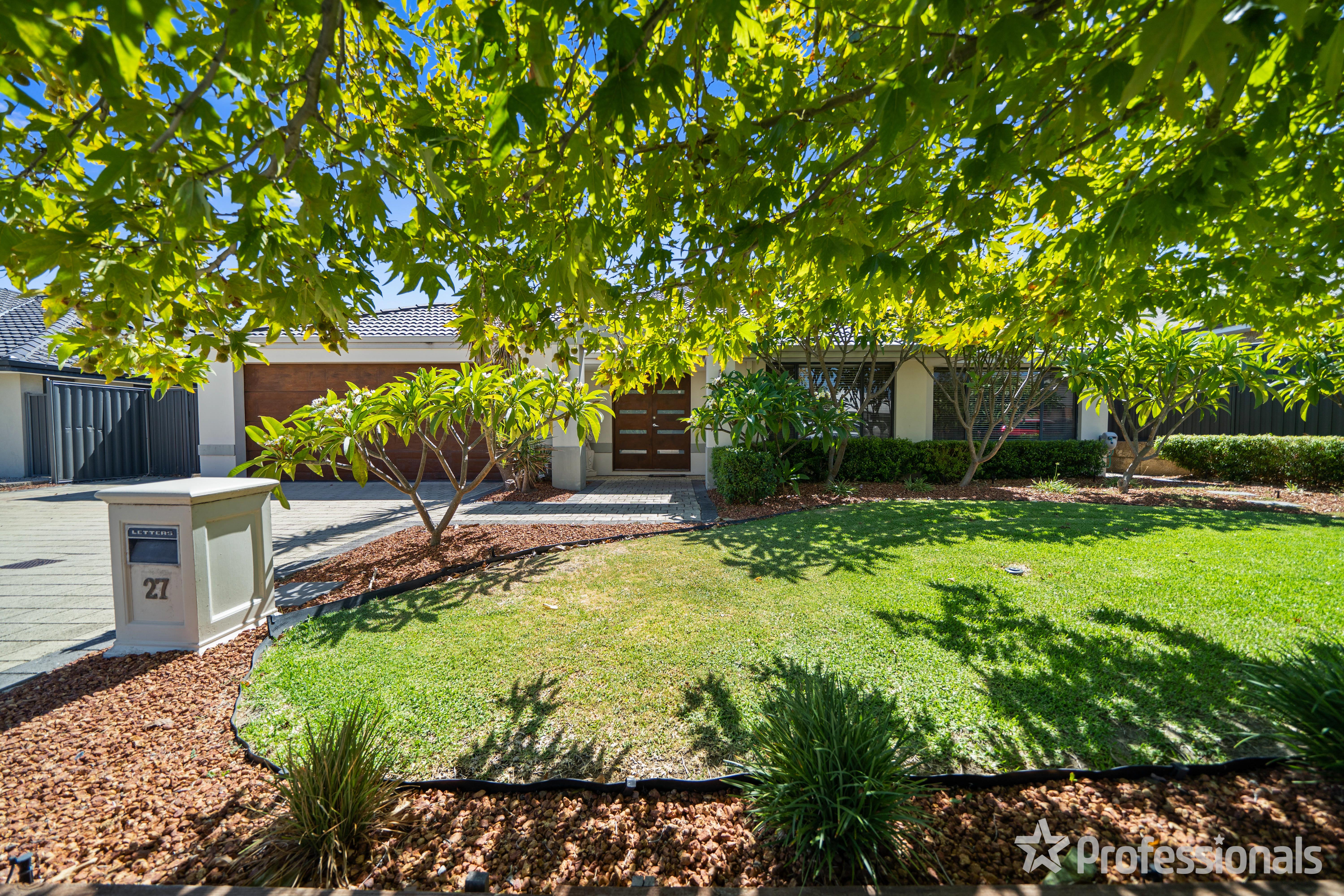 27 COWRA TURN, AVELEY WA 6069, 0 Kuwarto, 0 Banyo, House