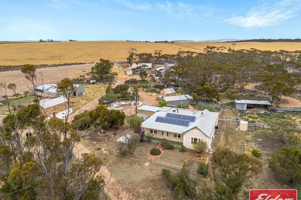 106 Railway Terrace, Sutherlands, SA 5374