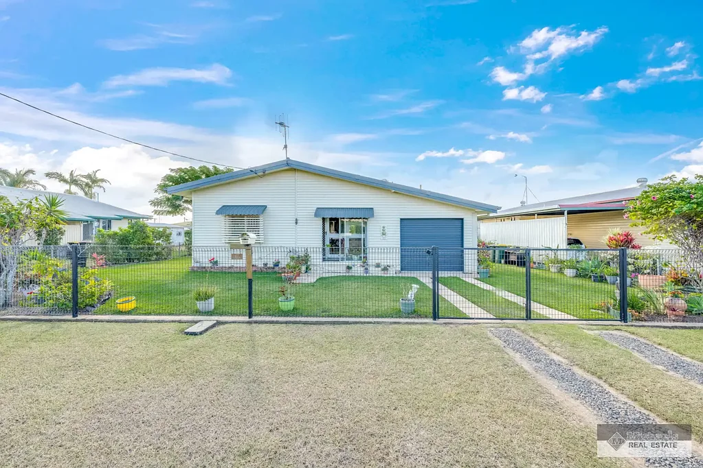 Walkervale 3कमरा Charming 3-Bedroom Home on 802m²