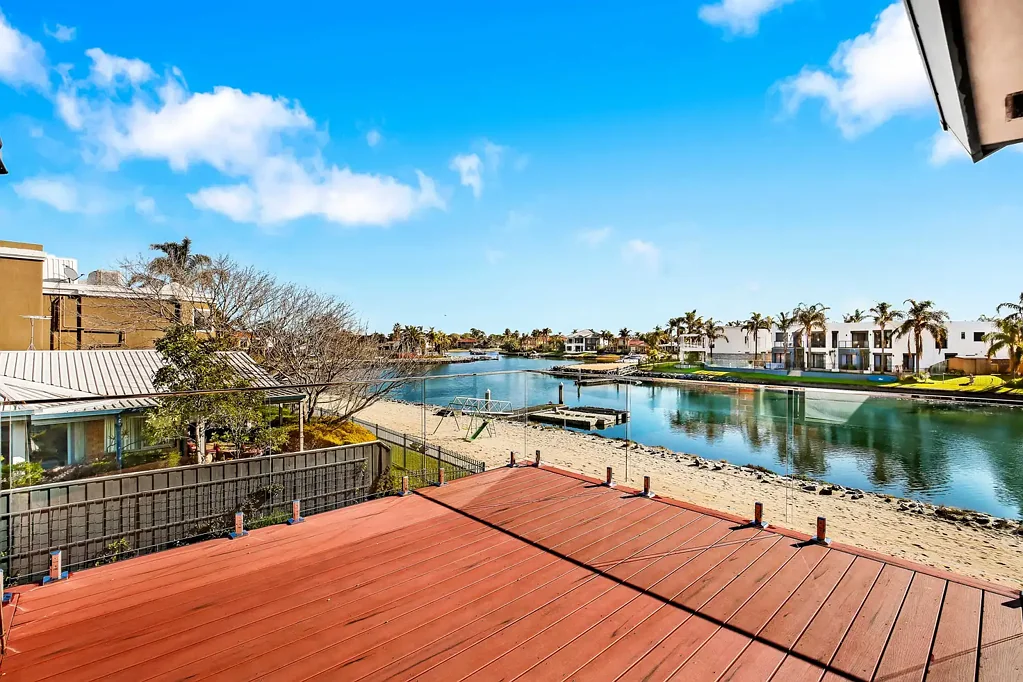 North Sun, Expansive Views & Absolute Beachfront Living