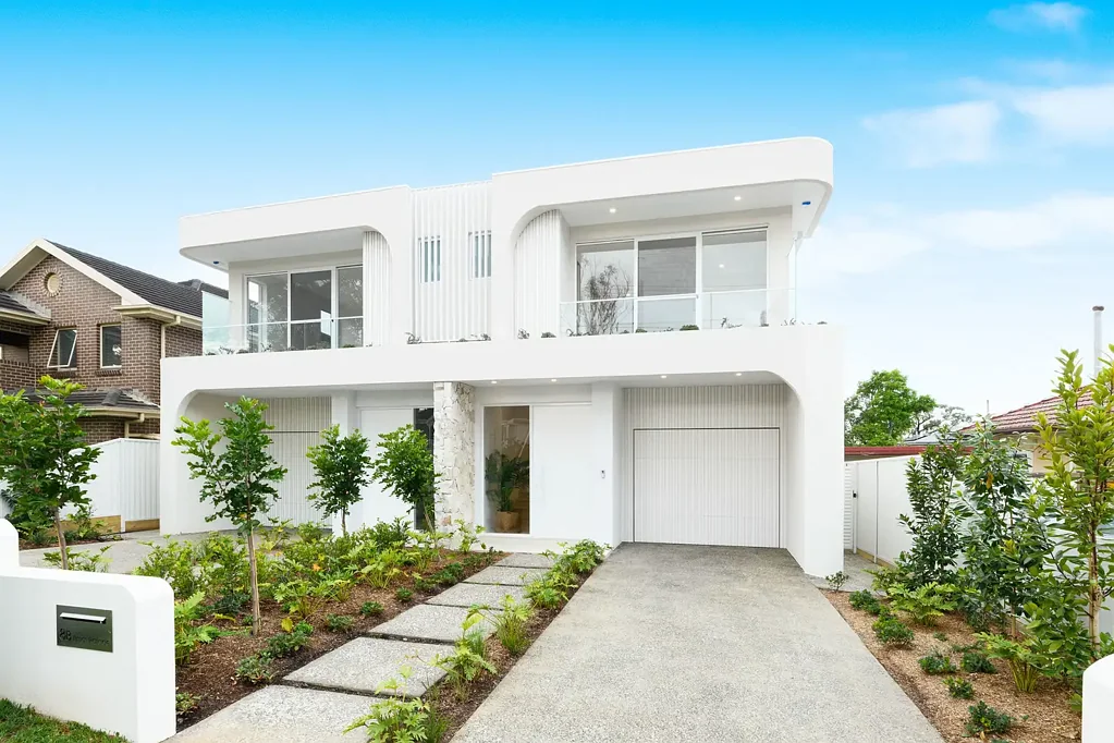 8B Pines Parade, Gymea, NSW 2227