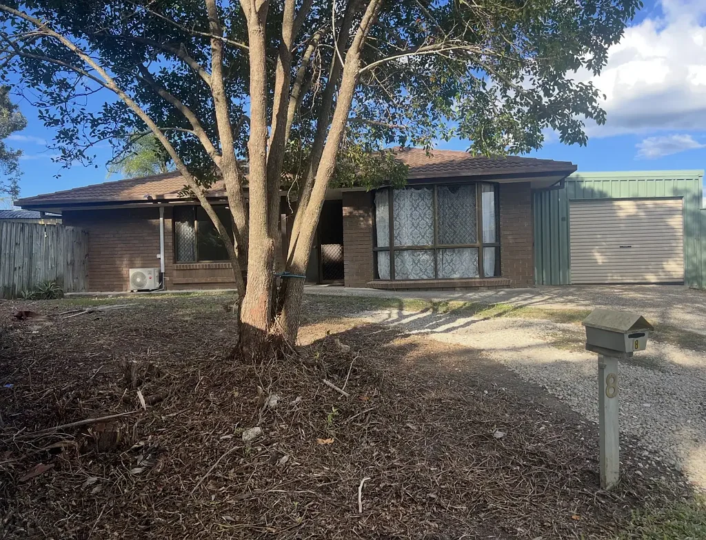 3 Bedroom Home in Quiet Street
