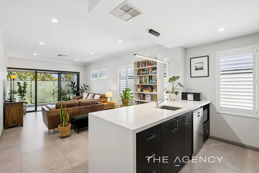 6/17 Methuen Way, Duncraig, WA 6023