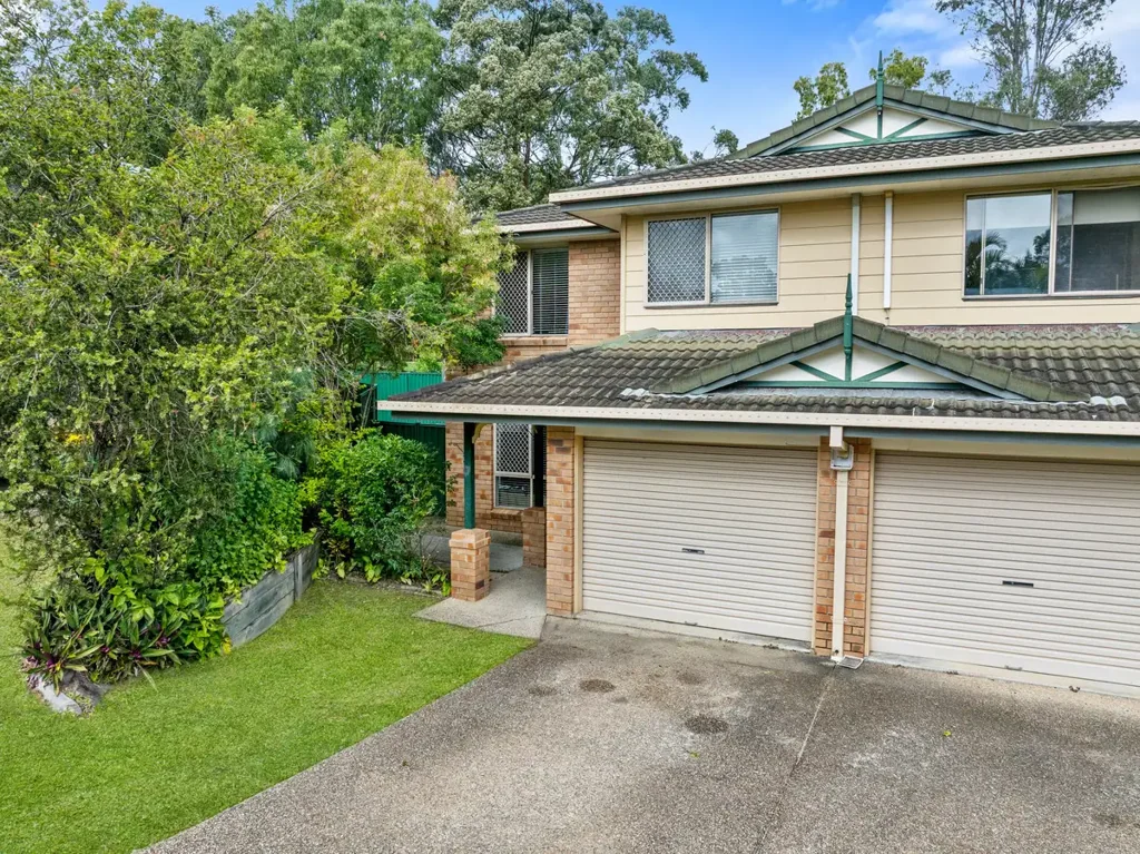 Capalaba 3房 宽敞生活空间 开放式布局 巨大室外娱乐区 共享泳池 低维护生活 中心地带便利 Spacious Family Living