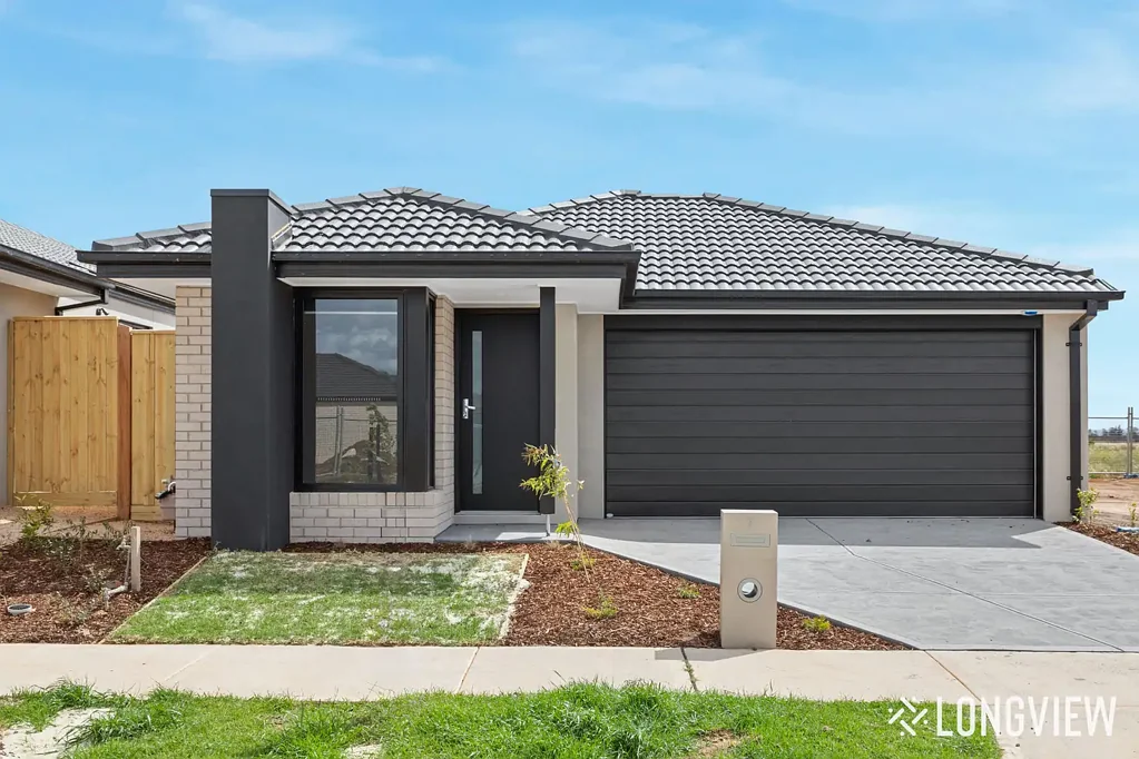 Modern Living in the Growing Heart of Rockbank
