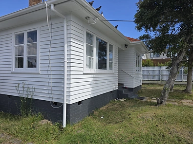 Charming Family Home in Kelston