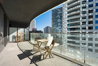 St Leonards 1침실 Oversized North-Facing One Bedroom + Study in Landmark