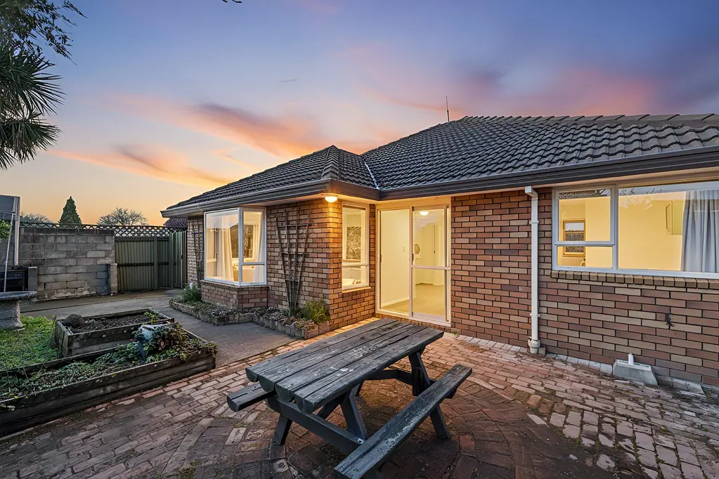 2/114 Warden Street, Richmond, Christchurch, Canterbury