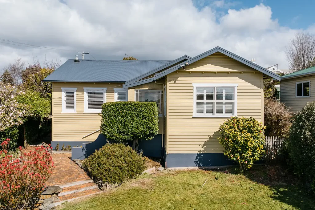 Devonport 3બેડરૂમ A STATEMENT OF CHARACTER AND SPACE