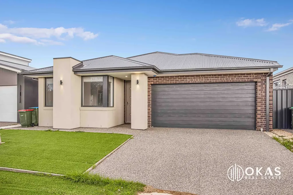 Spacious & Comfortable Family Home in Prime Werribee Location