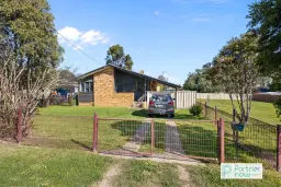 24 Bourne Street, Tamworth