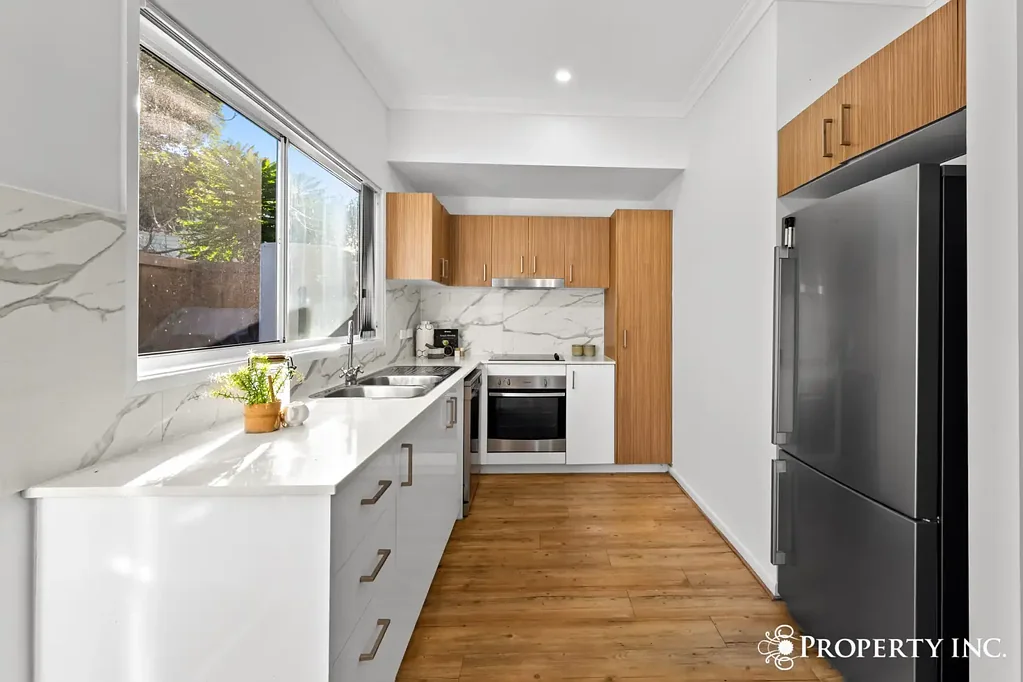 Mount Gravatt East 3침실 LIFESTYLE AND CONVENIENCE AT YOUR DOORSTEP