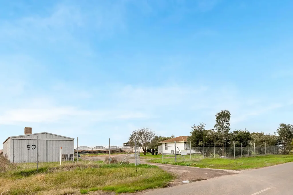 Penfield Gardens Productive Rural Holding with Greenhouses, Glasshouses & Water Security