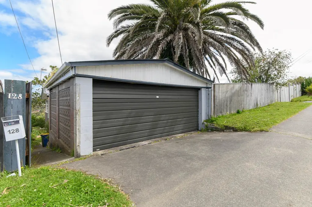 Grab a Bargain for Rent! Discover 3 bedrooms i...
