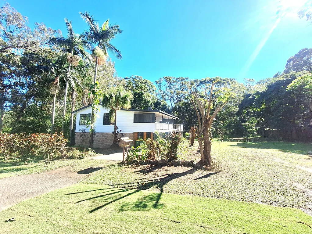 Macleay Island 2Zimmer Large Family Home on Double Block