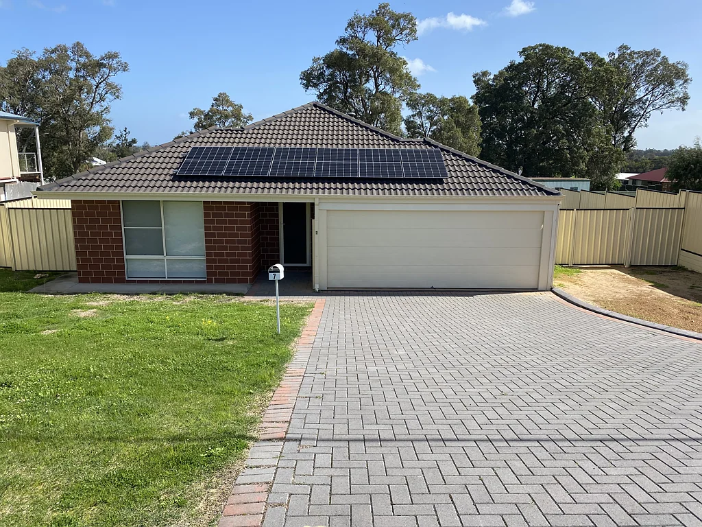 7 Barrington Knight Road, Yarloop, WA 6218