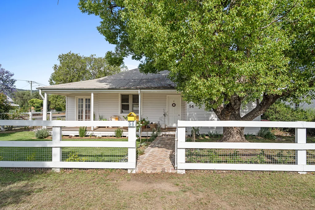 54 Hill Street, Scone, NSW 2337