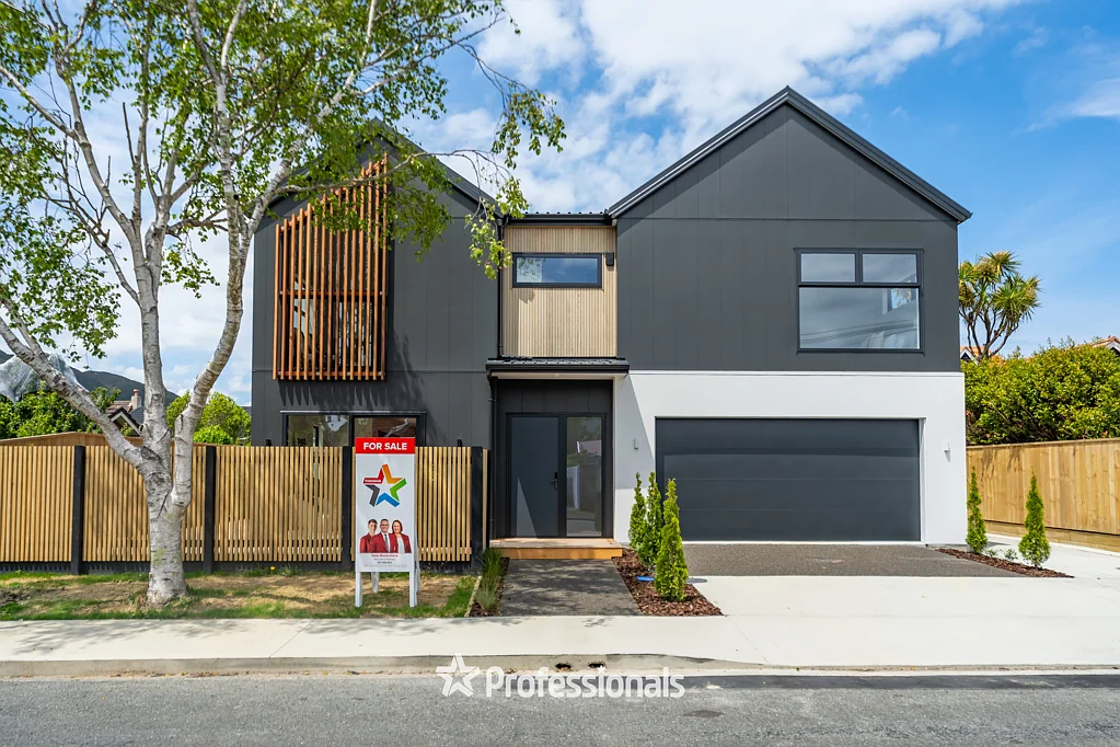 Woburn 4房  SIMPLY STUNNING