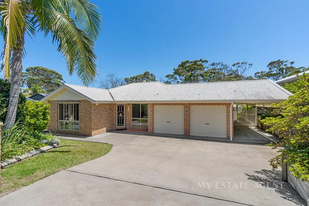 14 Bonnie Troon Close, Dolphin Point, NSW 2539