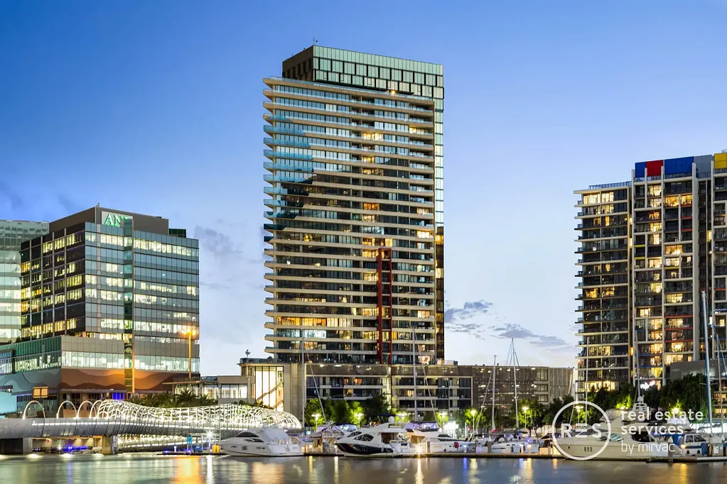 Waterfront Elegance: Stunning 2-Bedroom Retreat