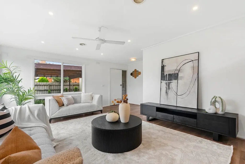 A Stylish Refresh in a Parkside Pocket