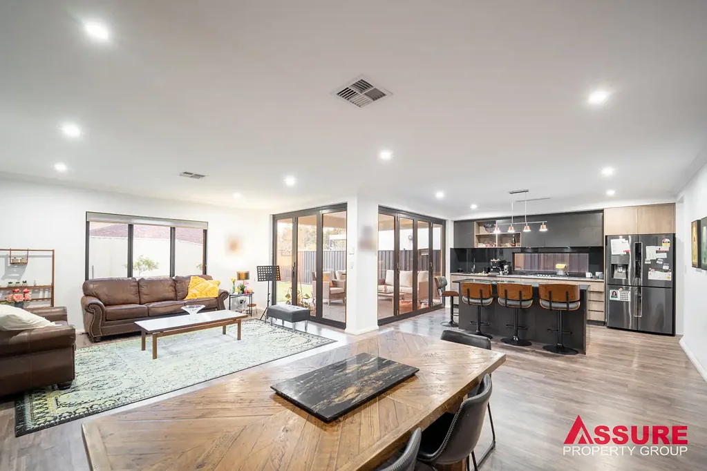 20A Ionic Street, Rossmoyne, WA 6148
