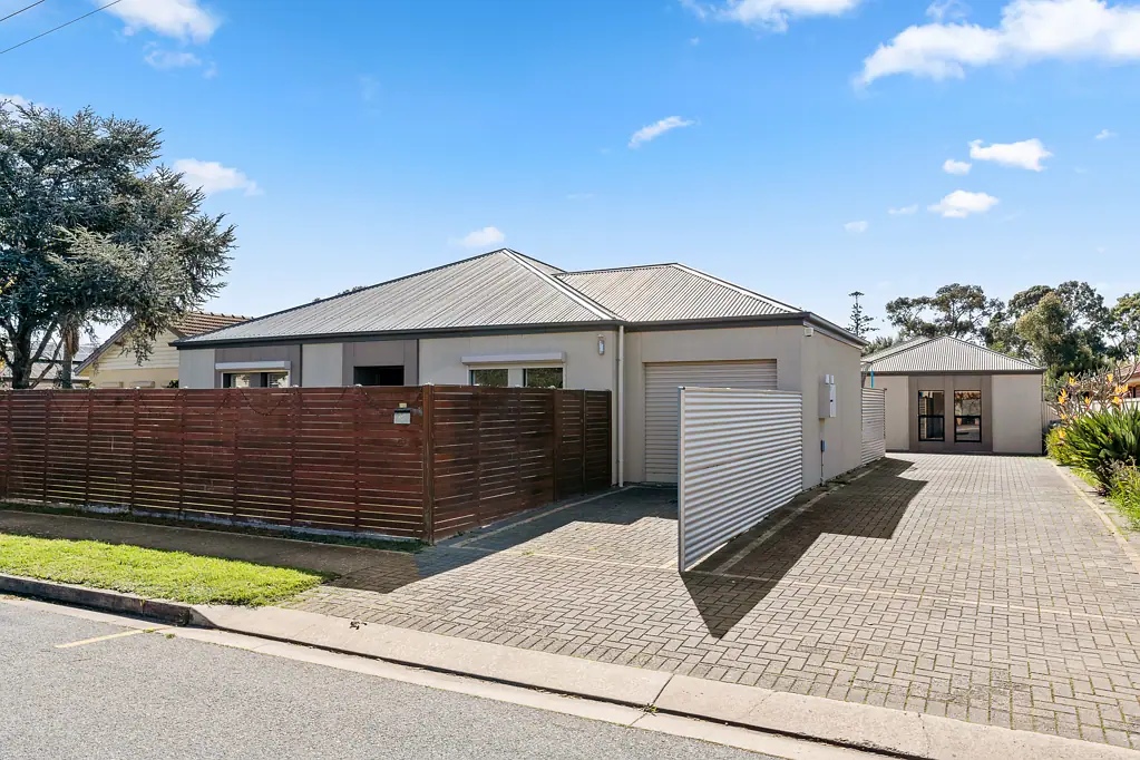 10A Condada Avenue, Park Holme, SA 5043