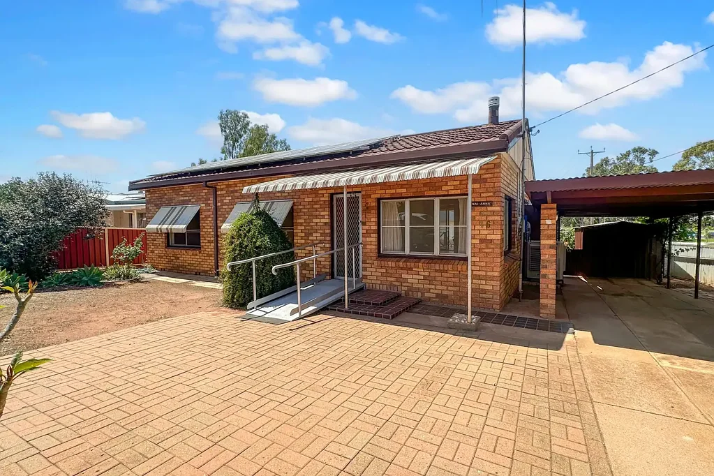 46 Elizabeth Crescent, Cobar, NSW 2835