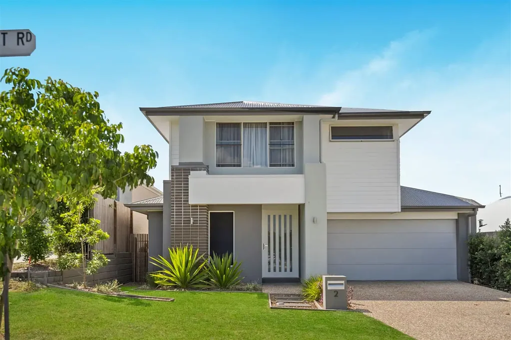 Greenbank 4 Bedroom Near-New Plantation Home | Walk to School | Multiple Living Areas