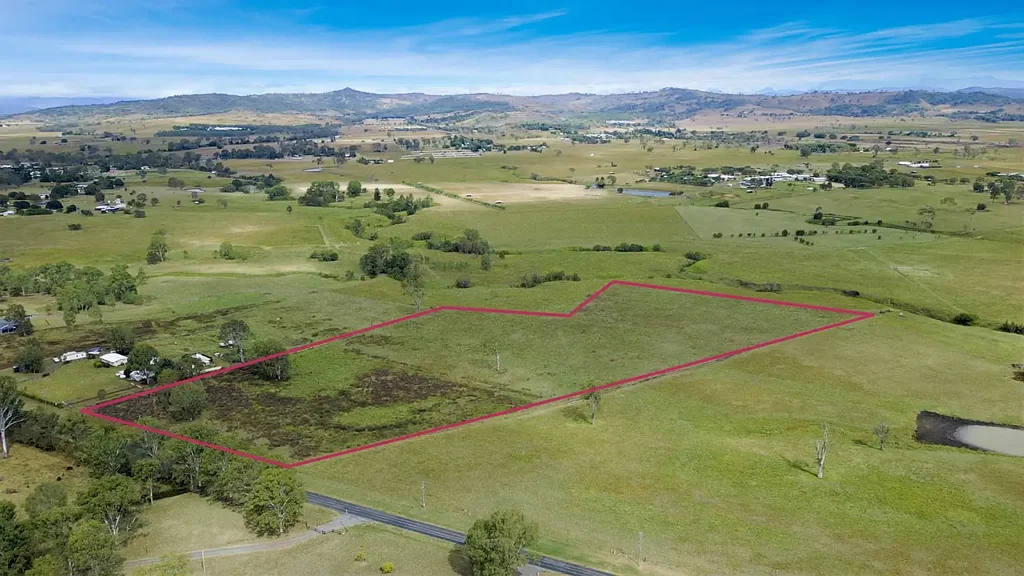 Beaudesert 17 Acres Within Urban Footprint – Prime Land Banking, Development Potential or Dream Acreage Living in a Blue-Chip Location
