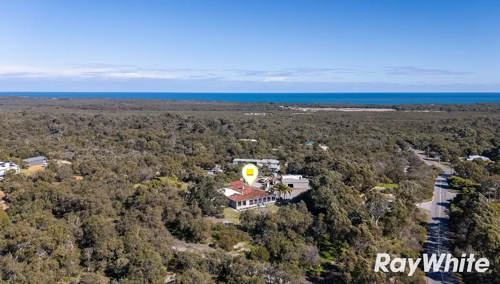 Dawesville 3房  Resort-Style Acreage - A Rare Lifestyle Opportunity