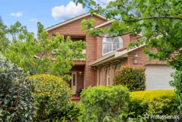 11 Fireball Court, Taylors Lakes