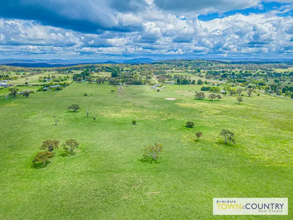 Armidale Lot 10 The "J.T Frazier Land Estate" Mundays Lane, Armidale