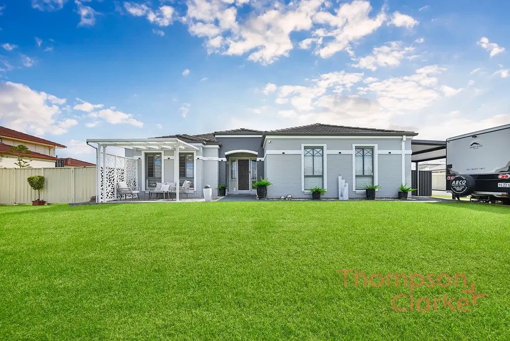 6 Macadamia Place, Thornton, NSW 2322