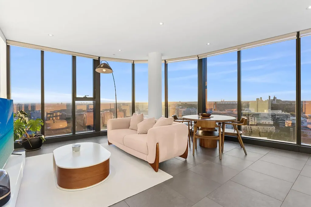 St Leonards 2chambre Modern 2-Bedroom Apartment in luxury building