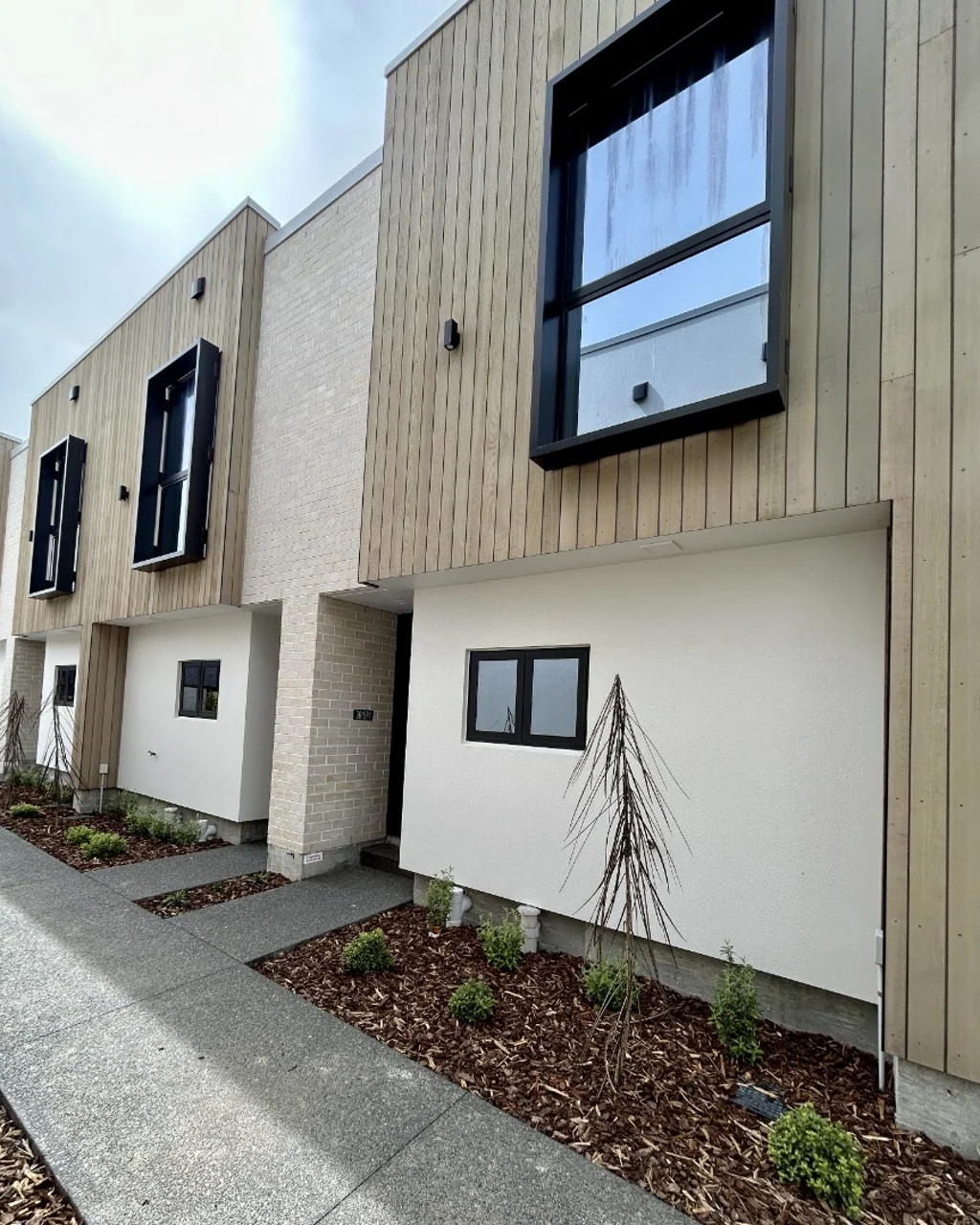 Live Close to Everything – Two-bedroom, two-bathroom townhouse