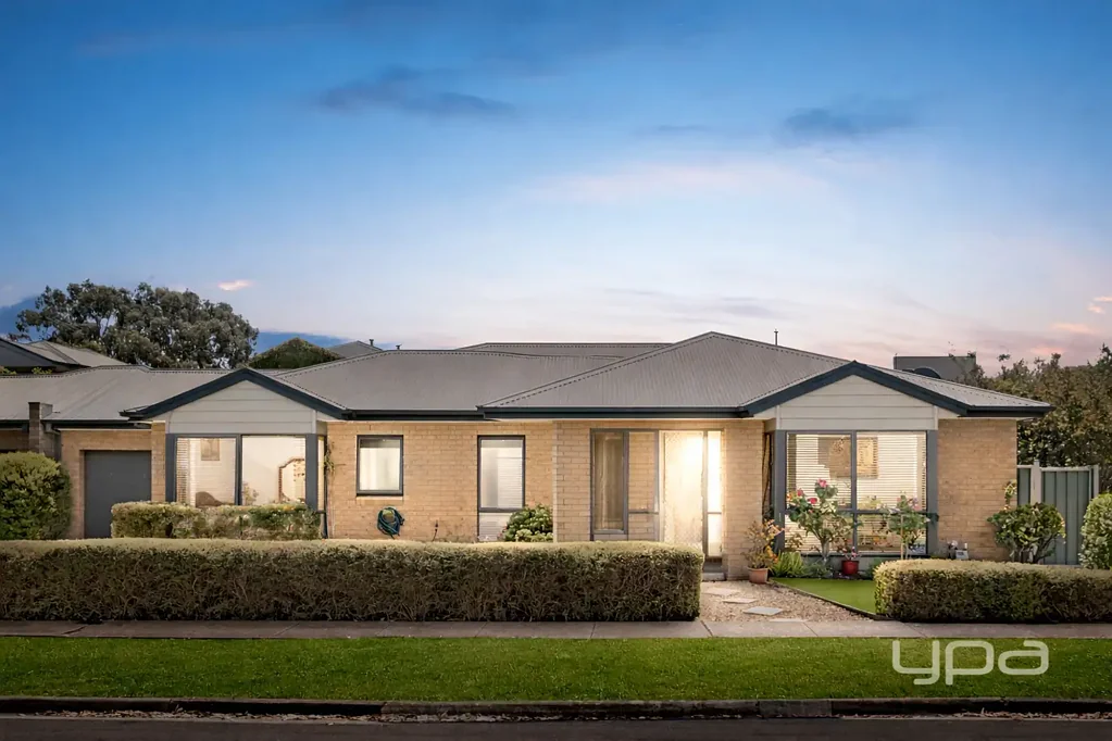 2/141 - 143 Princes Highway, Werribee, VIC 3030