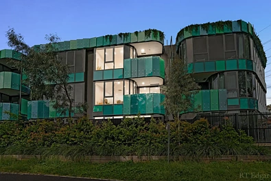 Glen Iris 3कमरा Sunlit Parkside Luxury with Rooftop Entertaining