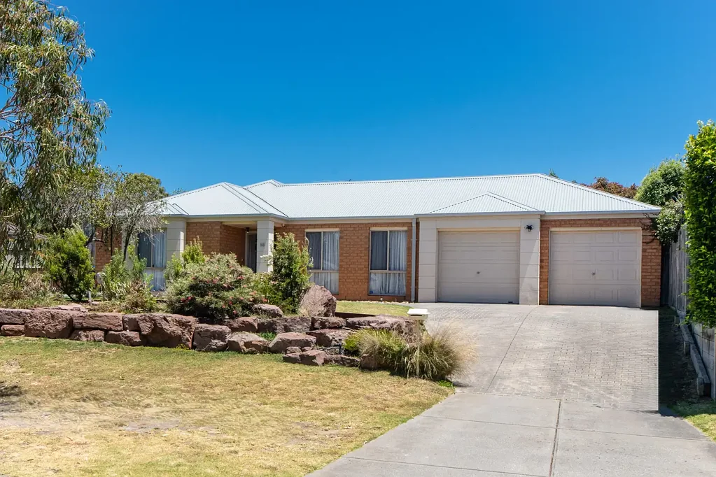 18 Sherbrooke Mews, Somerville, VIC 3912
