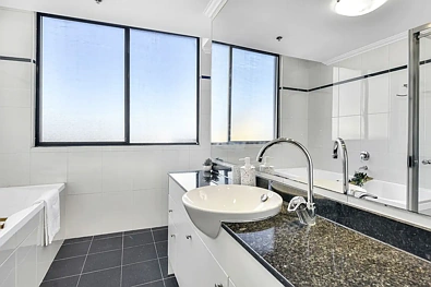 Unit 70/13 HERBERT STREET, ST LEONARDS, 0 Schlafzimmer, 0 Badezimmer, Apartment