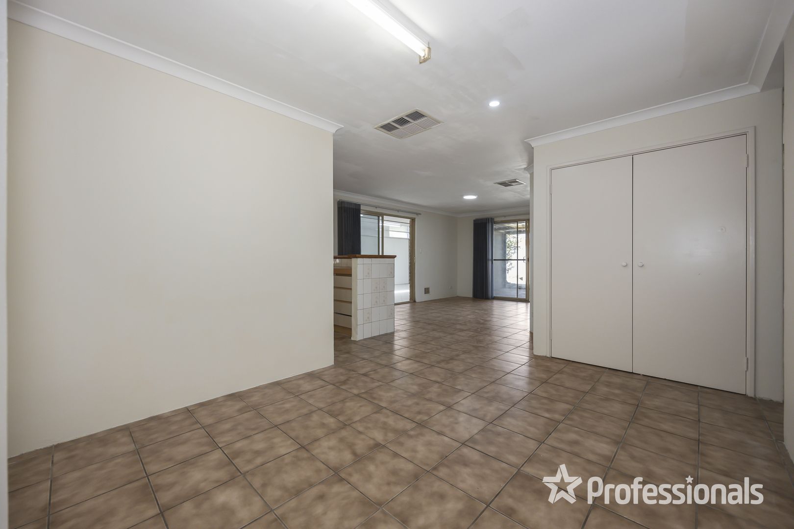 5 YOSEMITE LOOP, BALLAJURA WA 6066, 0 غرف, 0 حمامات, House